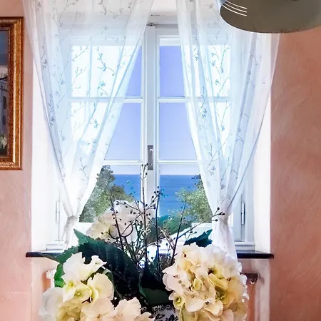 Lägenhet Francesca By Portofinohomes